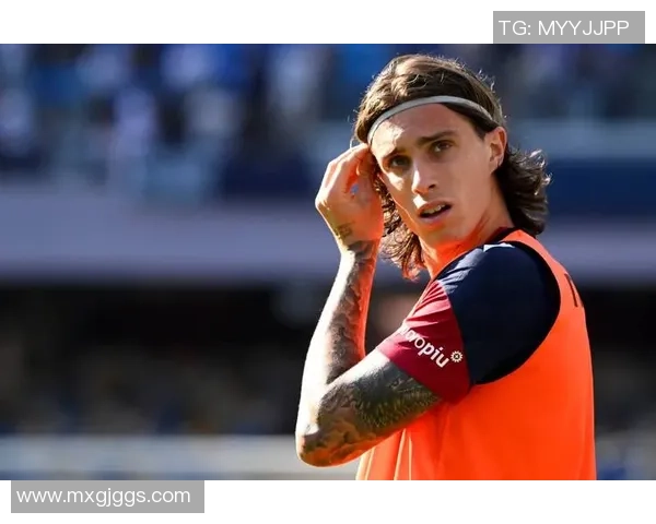 足球球星伤愈归来再度闪耀绿茵展现坚韧意志与不屈精神